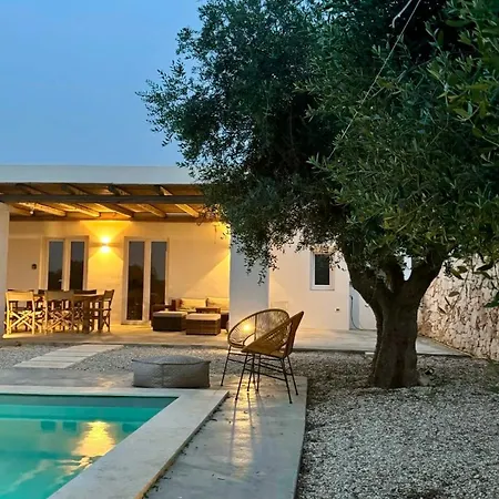 Villa Pupetta 4 Bedrooms 4 Bathrooms - Swimming Pool Ostuni